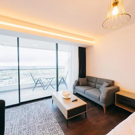 Grand Sapphire Sea Studio, Casino, Pera Mackenzie, Sea View *