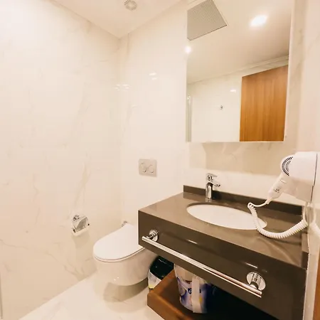 Grand Sapphire Sea Studio, Casino, Pera Mackenzie, Sea View