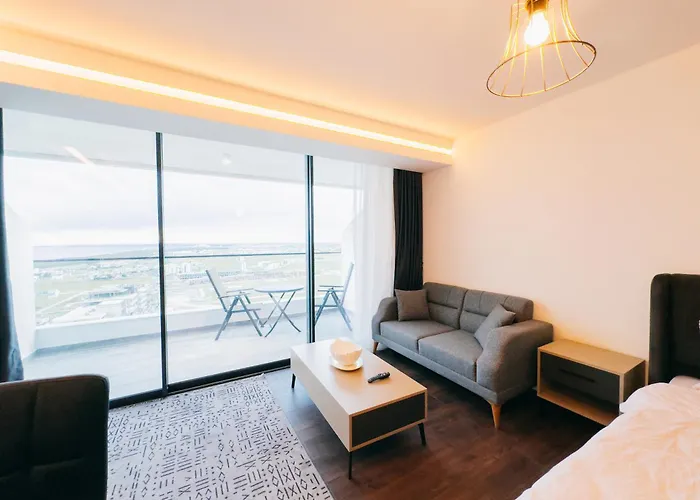 Grand Sapphire Sea Studio, Casino, Pera Mackenzie, Sea View *