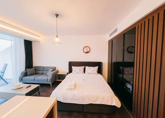 Grand Sapphire Sea Studio, Casino, Pera Mackenzie, Sea View Agios Georgios (Famagusta)